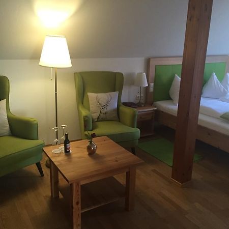 Hotel Restaurant Grune Au Полау Екстериор снимка