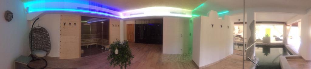 Hotel Restaurant Grune Au Полау Екстериор снимка
