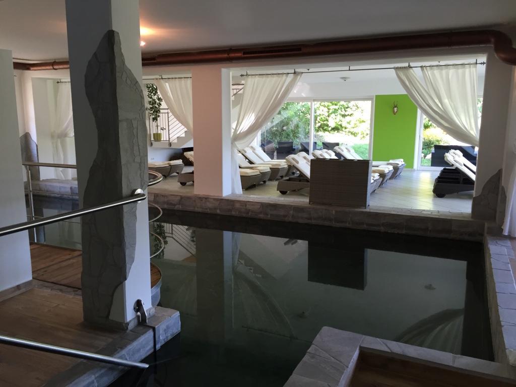 Hotel Restaurant Grune Au Полау Екстериор снимка