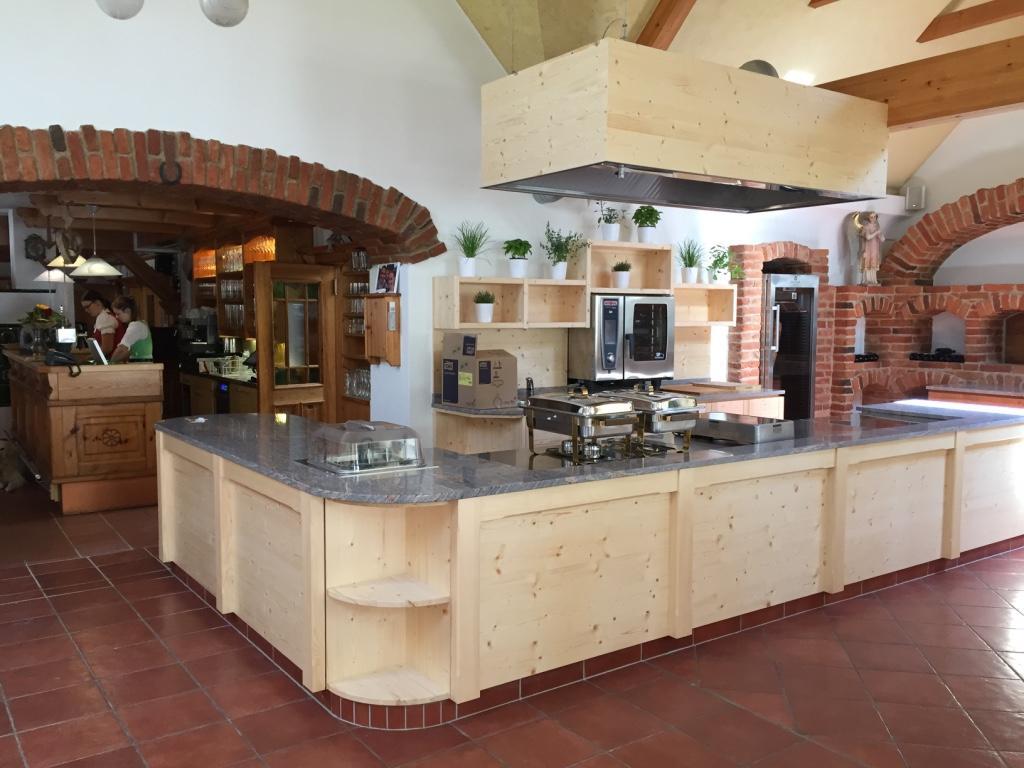 Hotel Restaurant Grune Au Полау Екстериор снимка